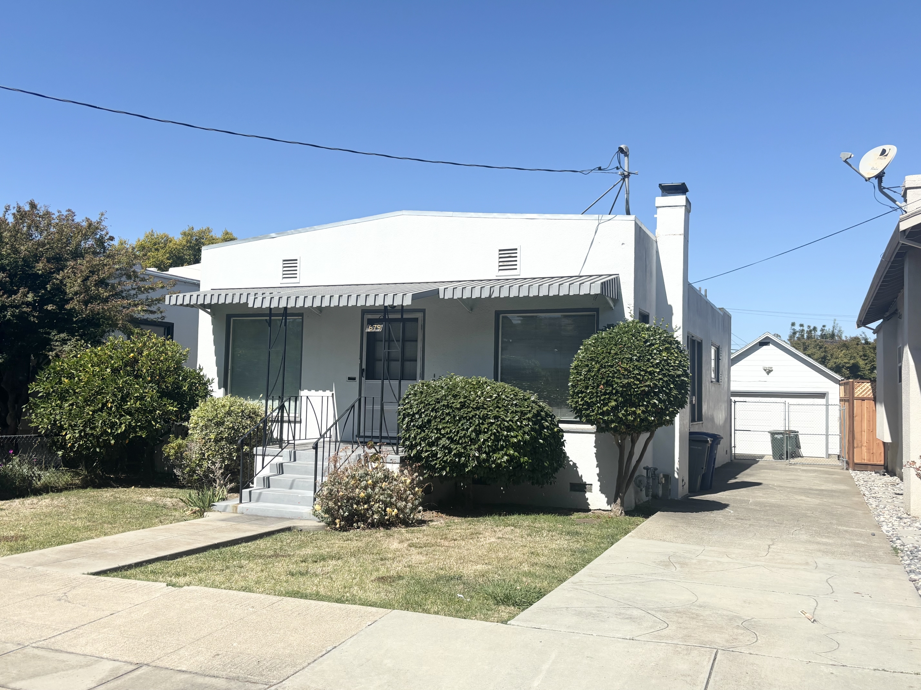 679 Saint Marys Ave